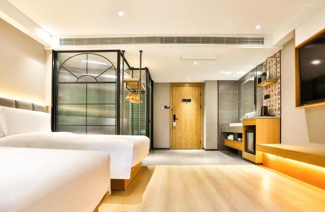 True Go Hotel - Shanghai Jing'An Temple Nanjing West Road Exterior photo
