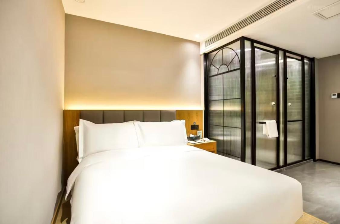 True Go Hotel - Shanghai Jing'An Temple Nanjing West Road Exterior photo