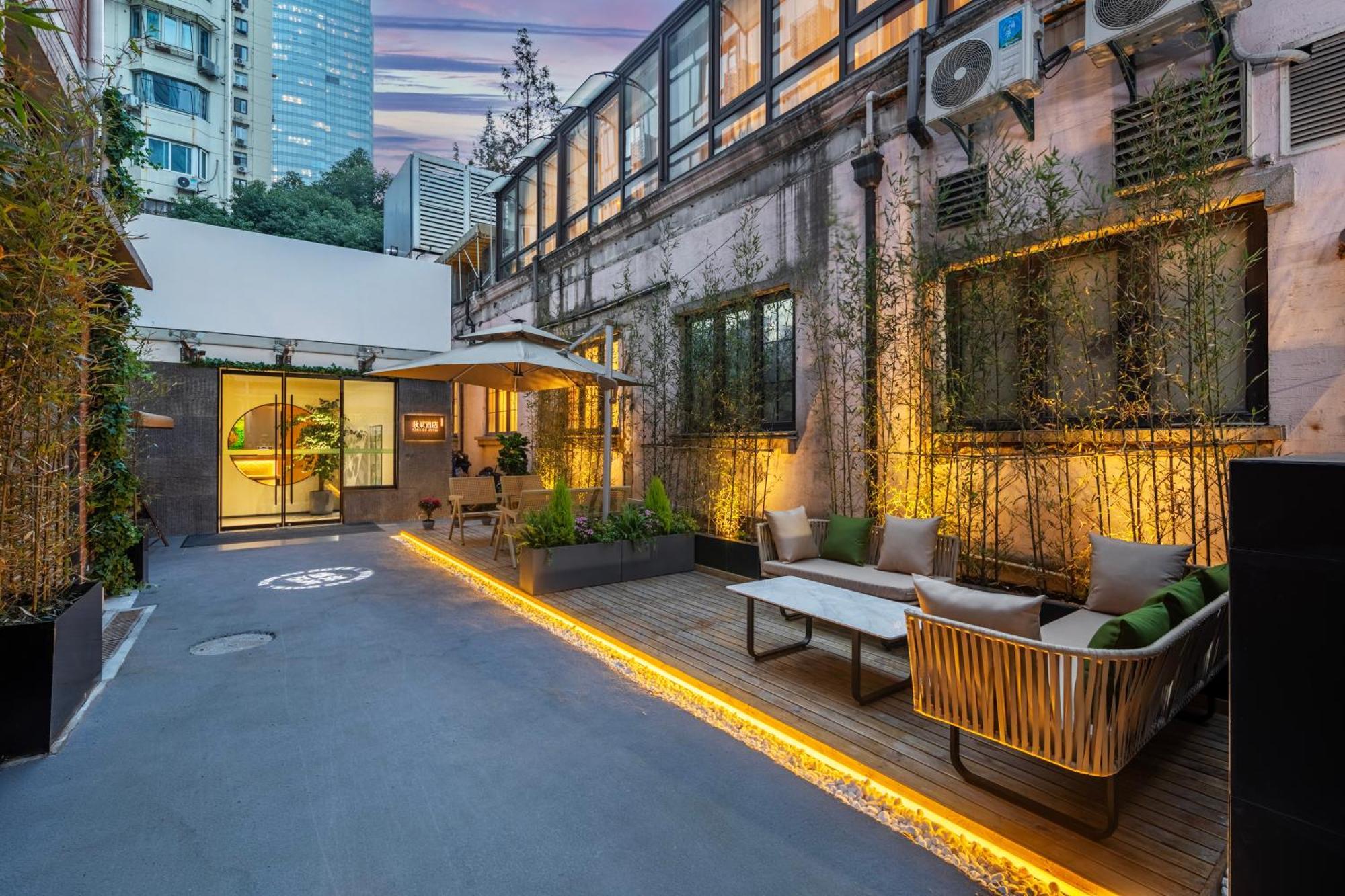 True Go Hotel - Shanghai Jing'An Temple Nanjing West Road Exterior photo
